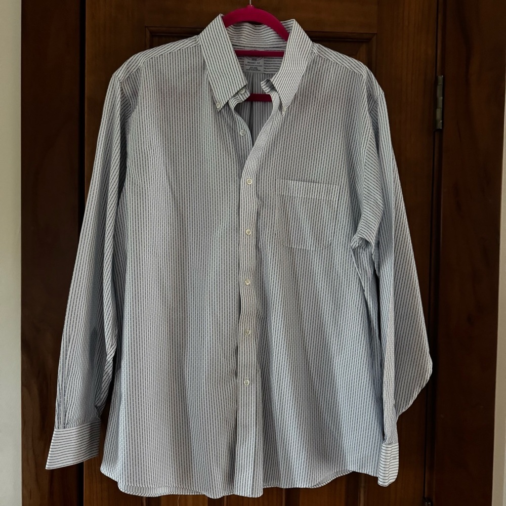 Brooks Brothers Regent 1818 Fit Button Down Shirt Men’s 16.5-4/5 Blue Stripe